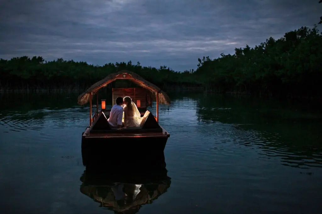 Banyan Tree Mexico Mayakoba Dining - Romantic Cruise