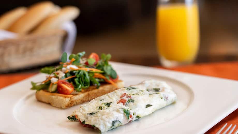 Banyan Tree Mexico Cabo Marques Dining - La Nao Healthy Breakfast