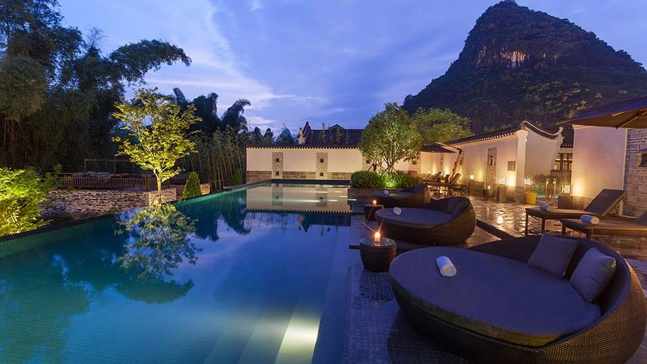 Banyan Tree China Yangshuo Dining - Pool Bar