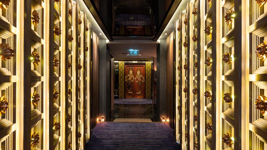 Saffron Dining in Bangkok Banyan Tree