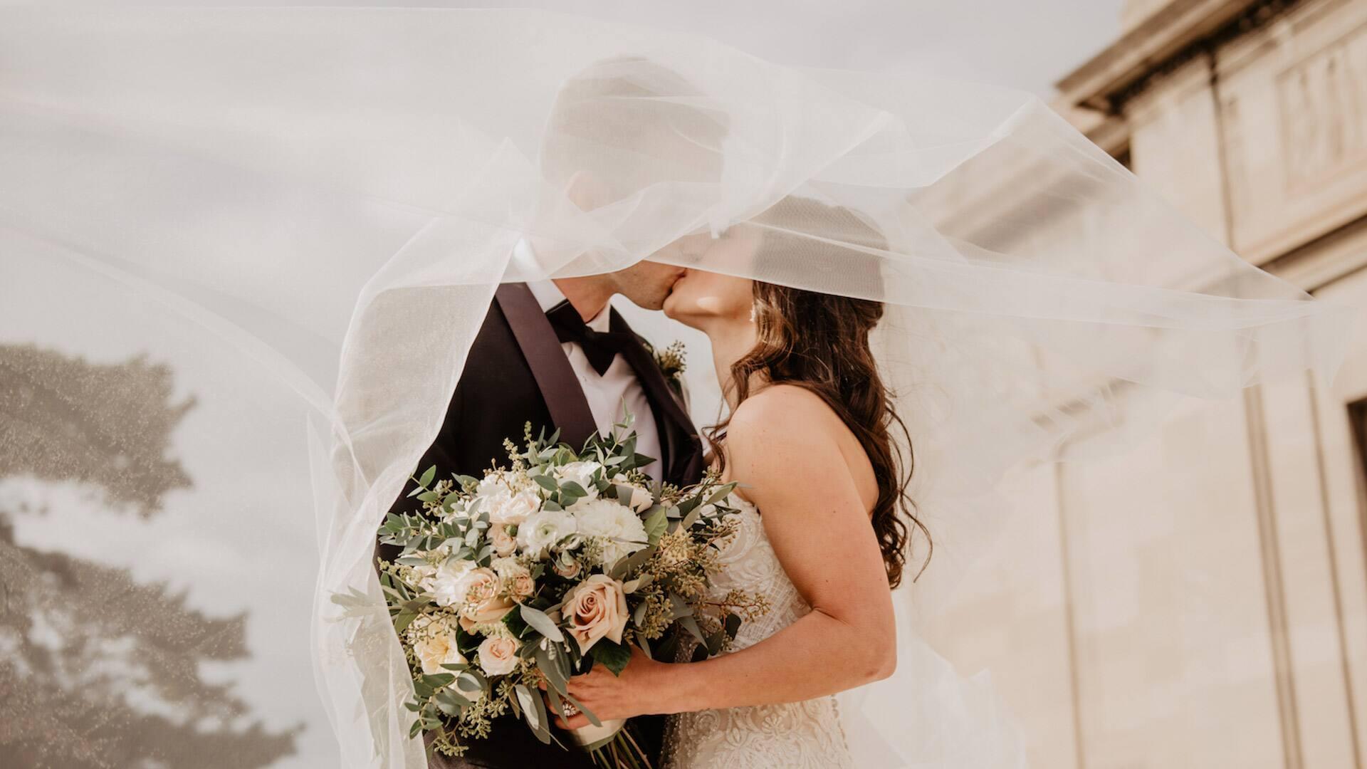 Wedding Venues & Honeymoons at Banyan Tree Krabi