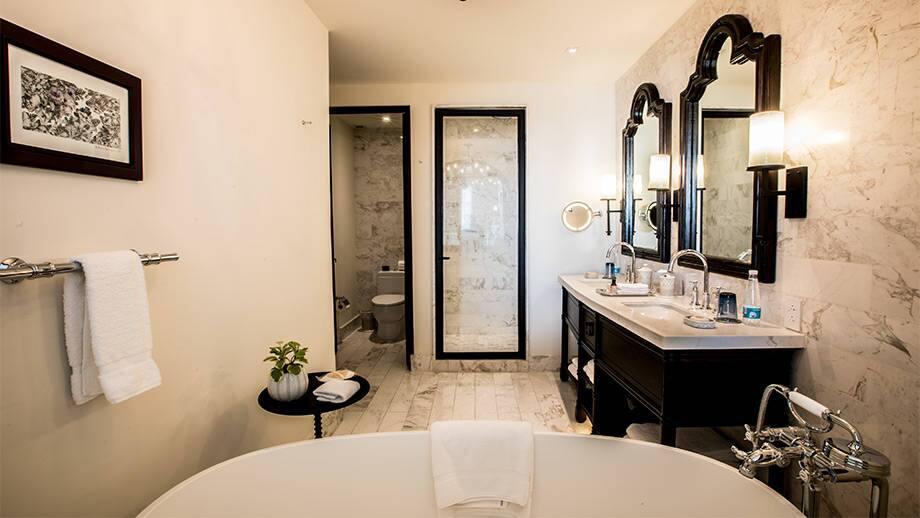 puebla one bedroom suite bathroom