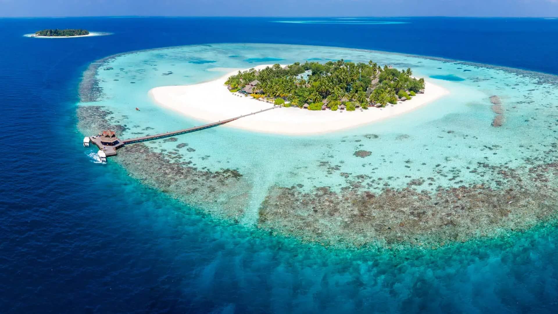 Banyan Tree Vabbinfaru Maldives Aerial View