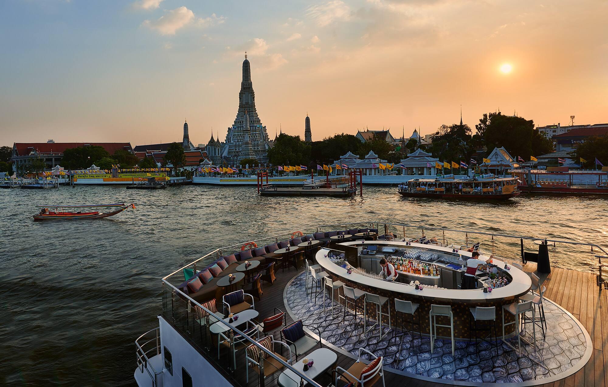 Saffron Cruise