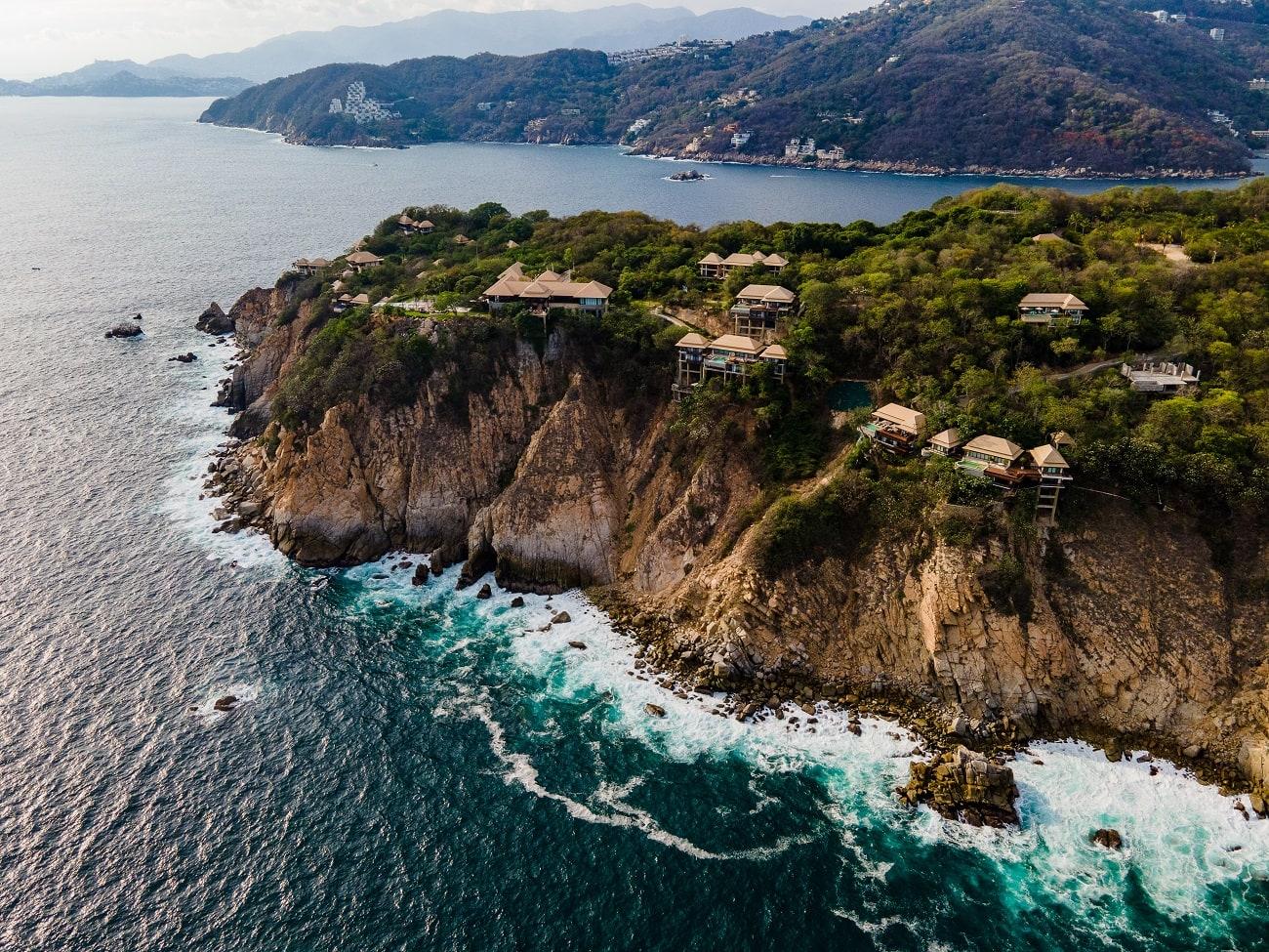 BANYAN TREE ACAPULCO