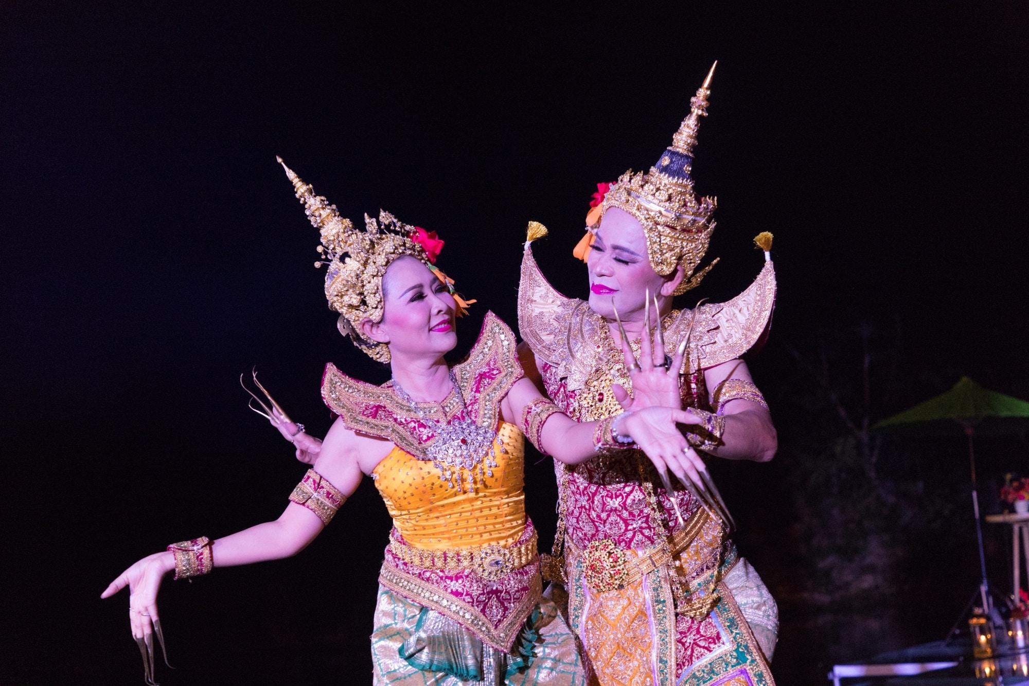 Thai Dancers