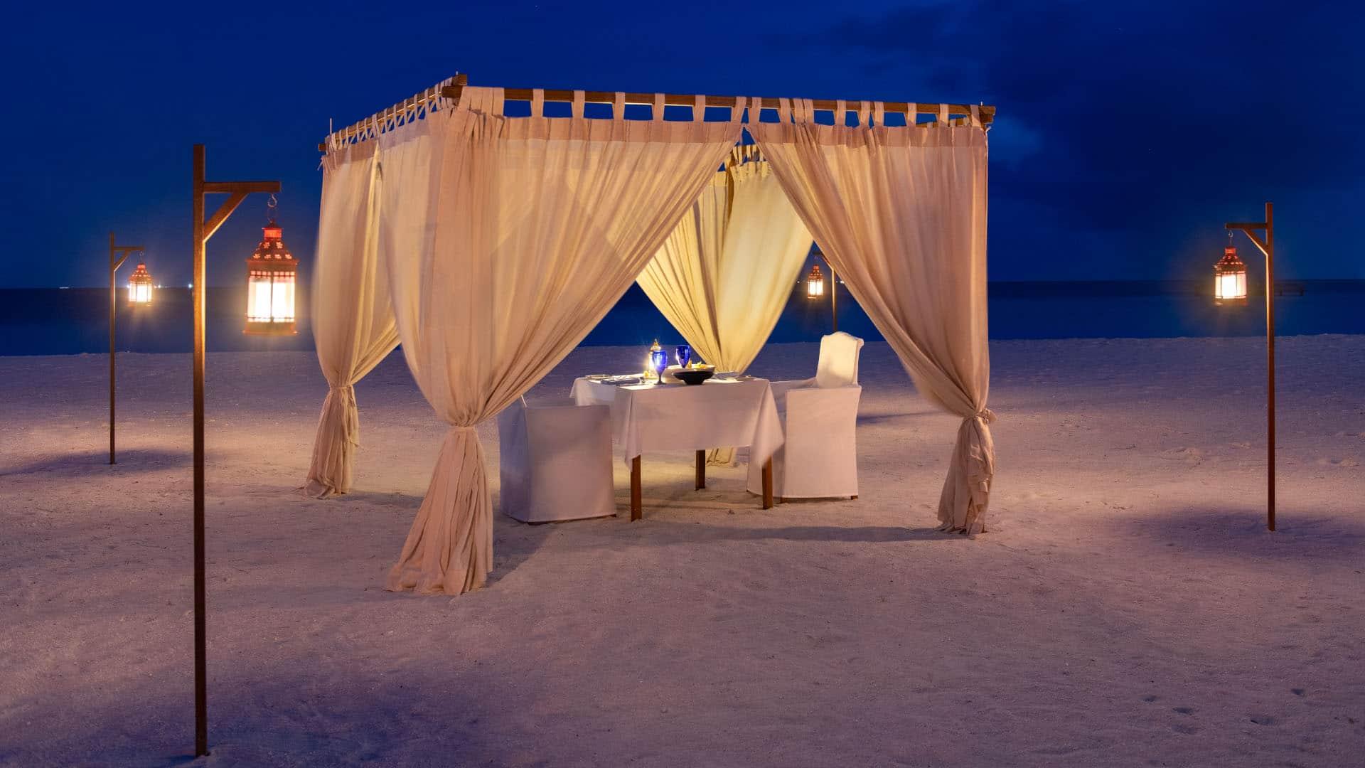 Romantic Beach Dinner