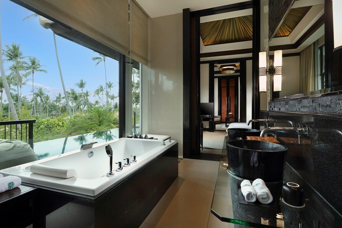   Family Deluxe Pool Villa