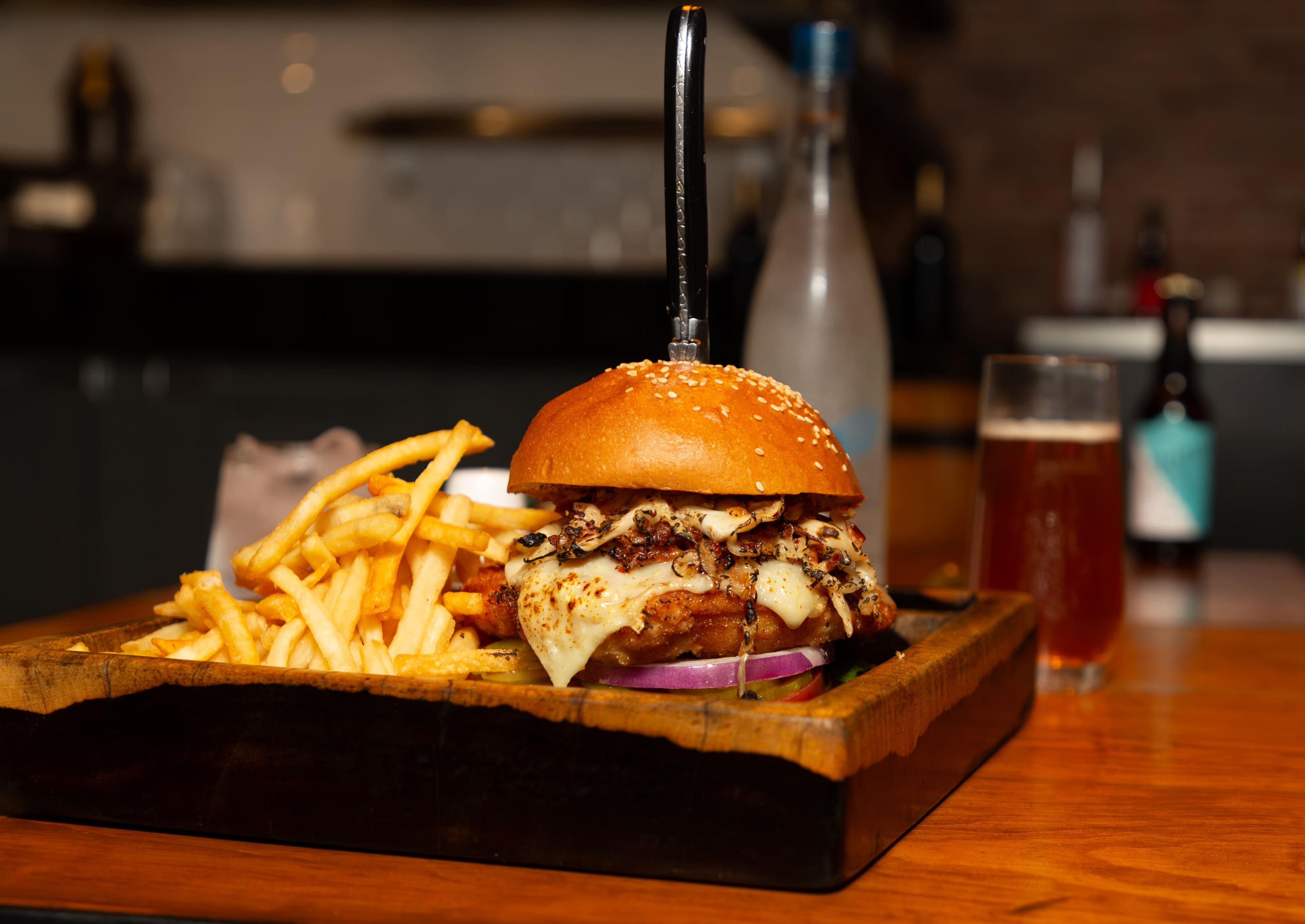 BTMXMY_BURGER_&_BISTRO_BURGER