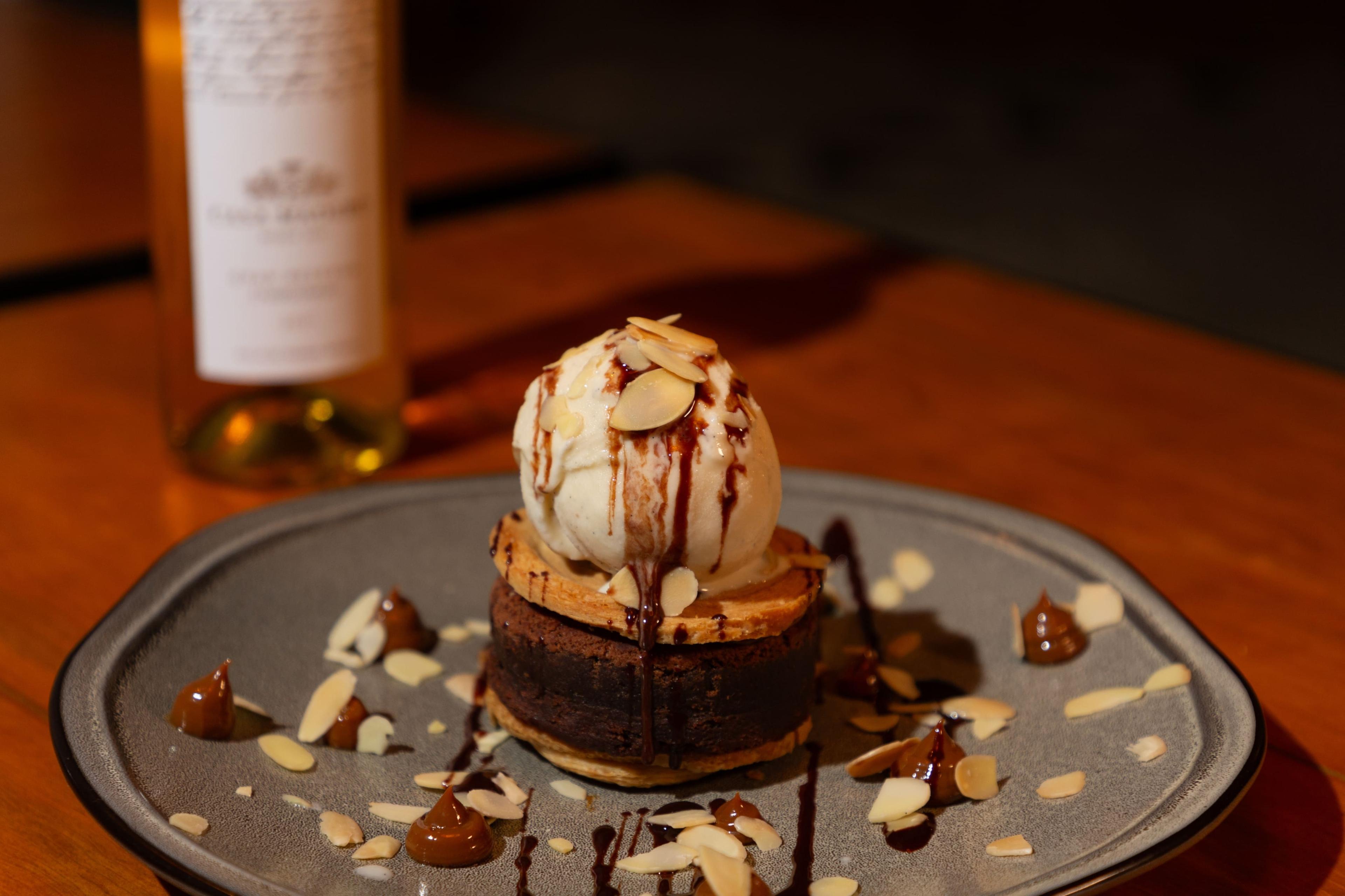 BTMXMY_BURGER_&_BISTRO_DESSERT