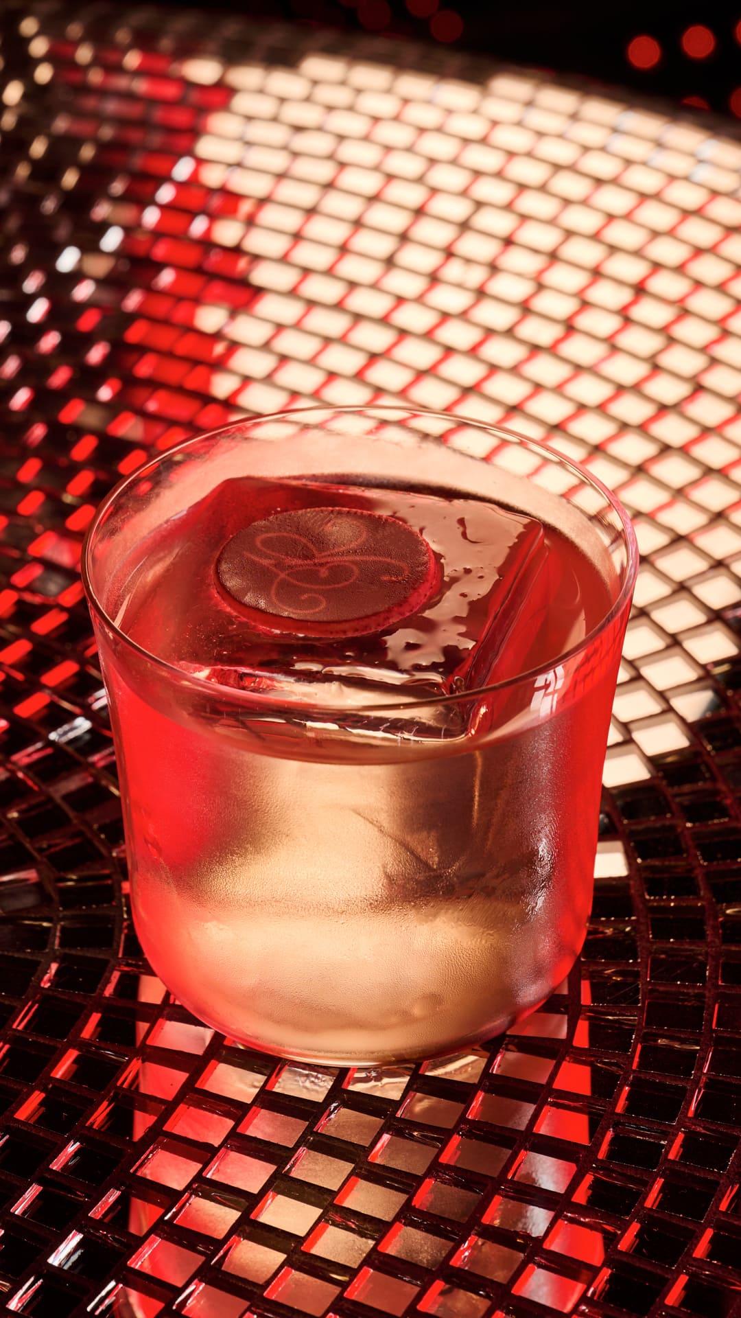 Rose Bar
