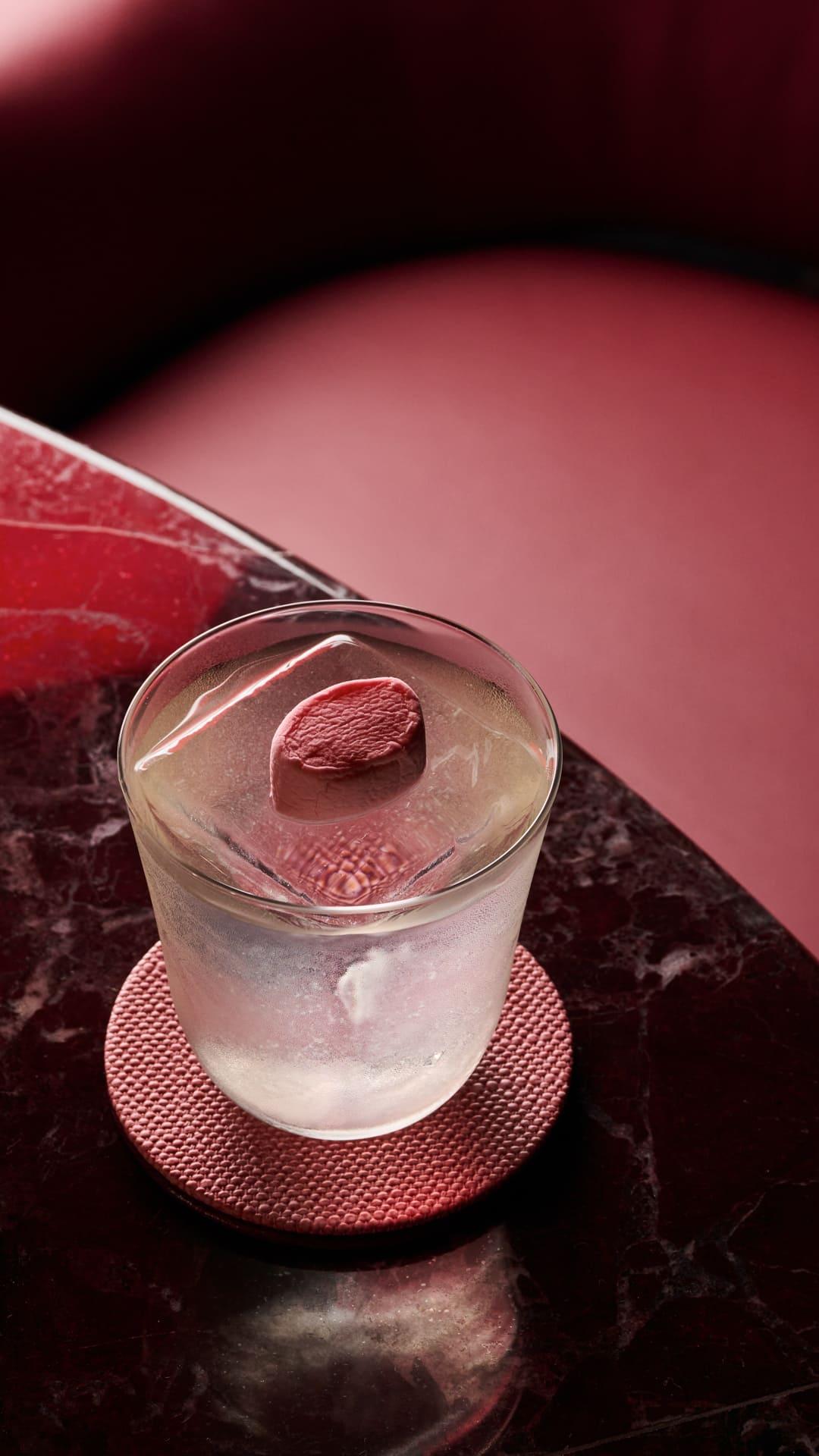 Rose Bar