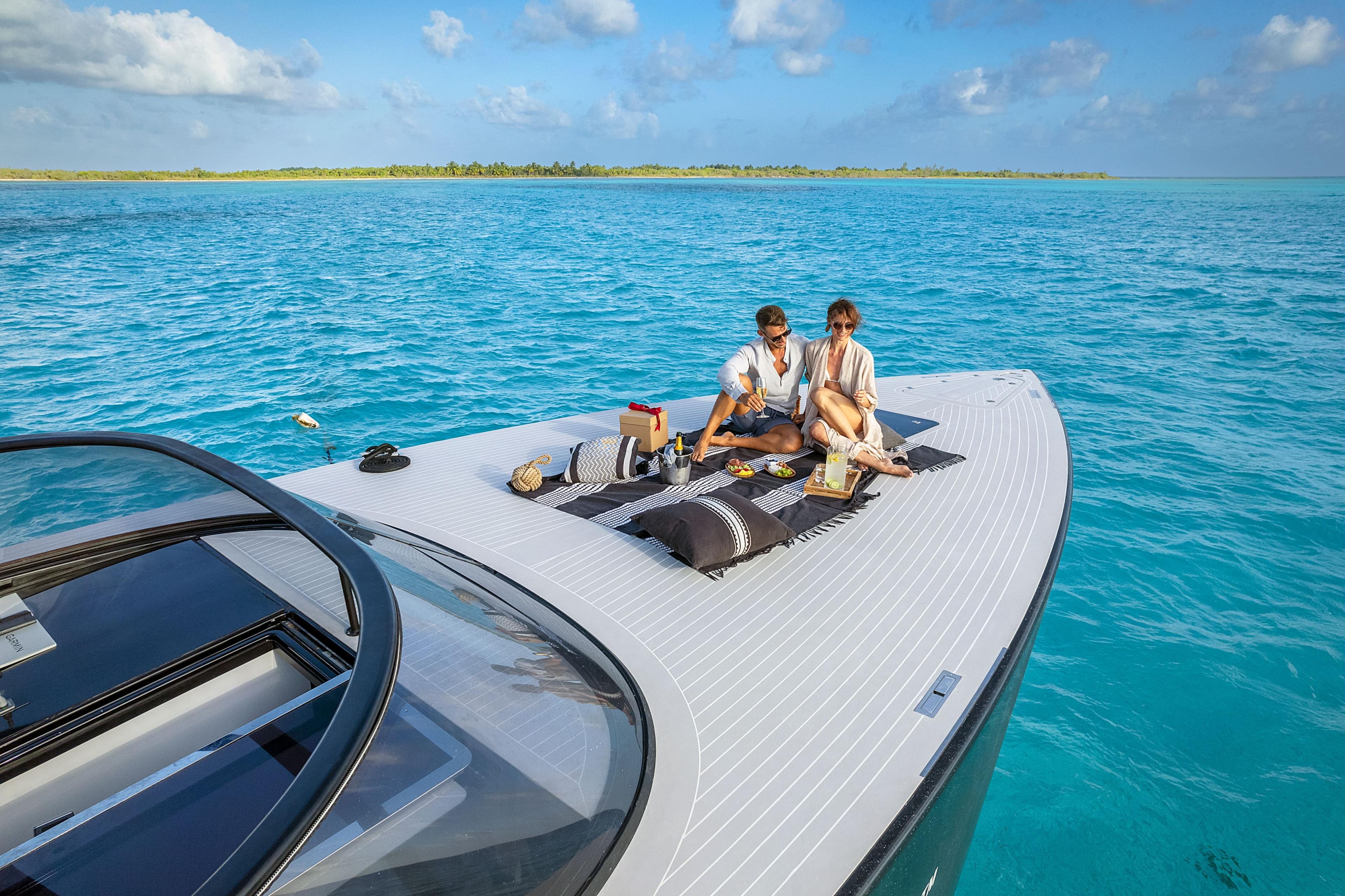 BTMXMY_MAYAKOBA_EXPERIENCES_VANDUTCH_2_low