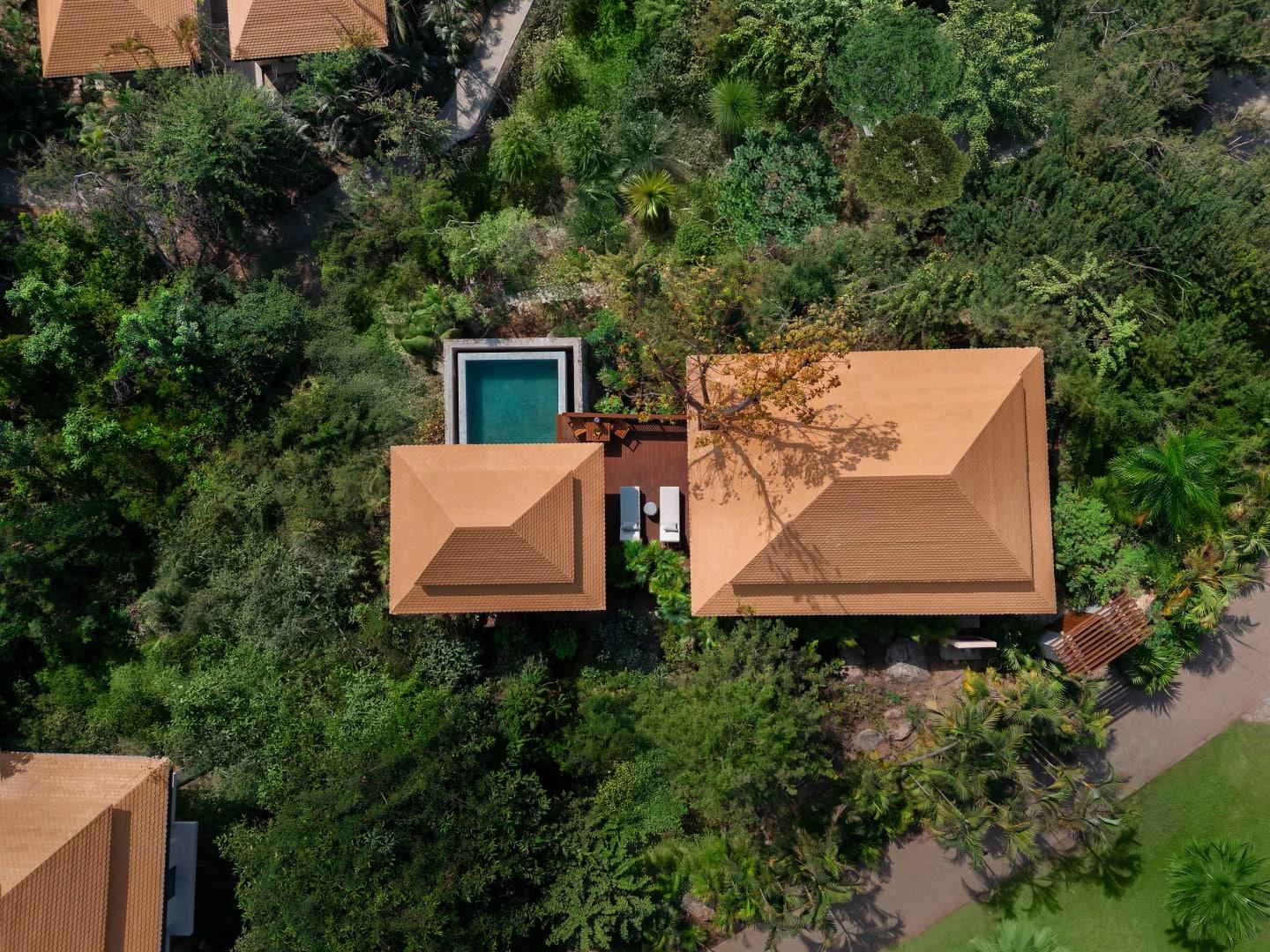 HILLSIDE POOL VILLA AERIAL CABO MARQUES ACAPULCO