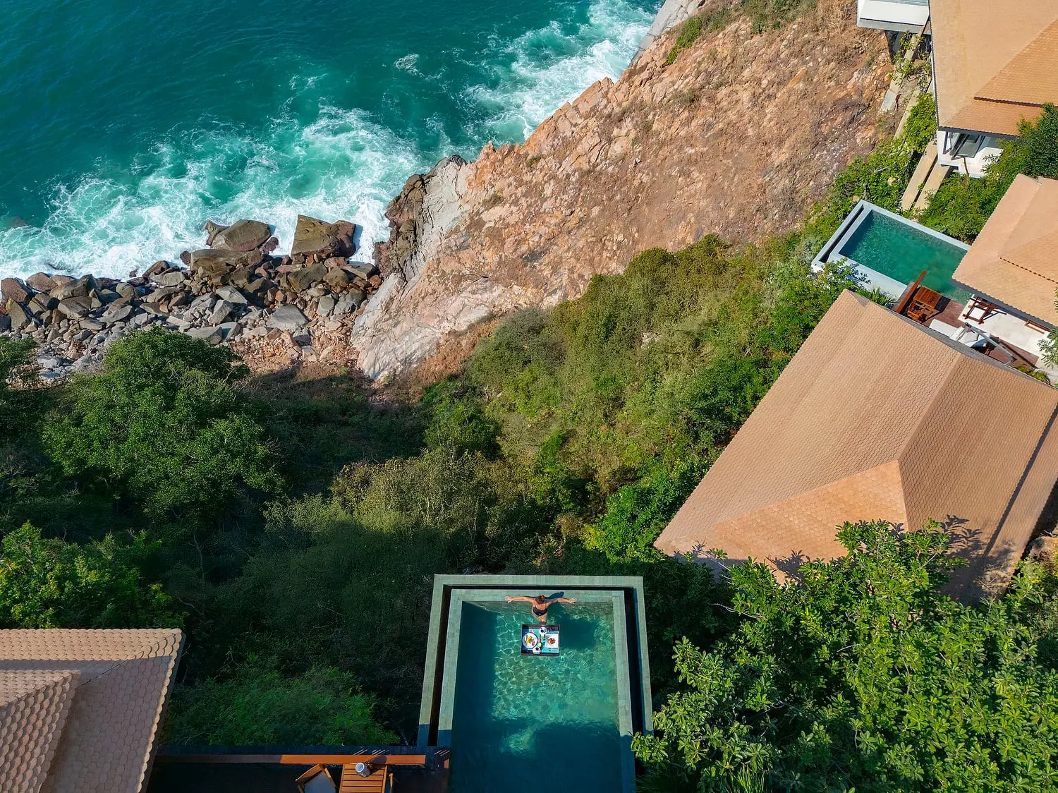 OCEANFRONT POOL VILLA AERIAL CABO MARQUES ACAPULCO