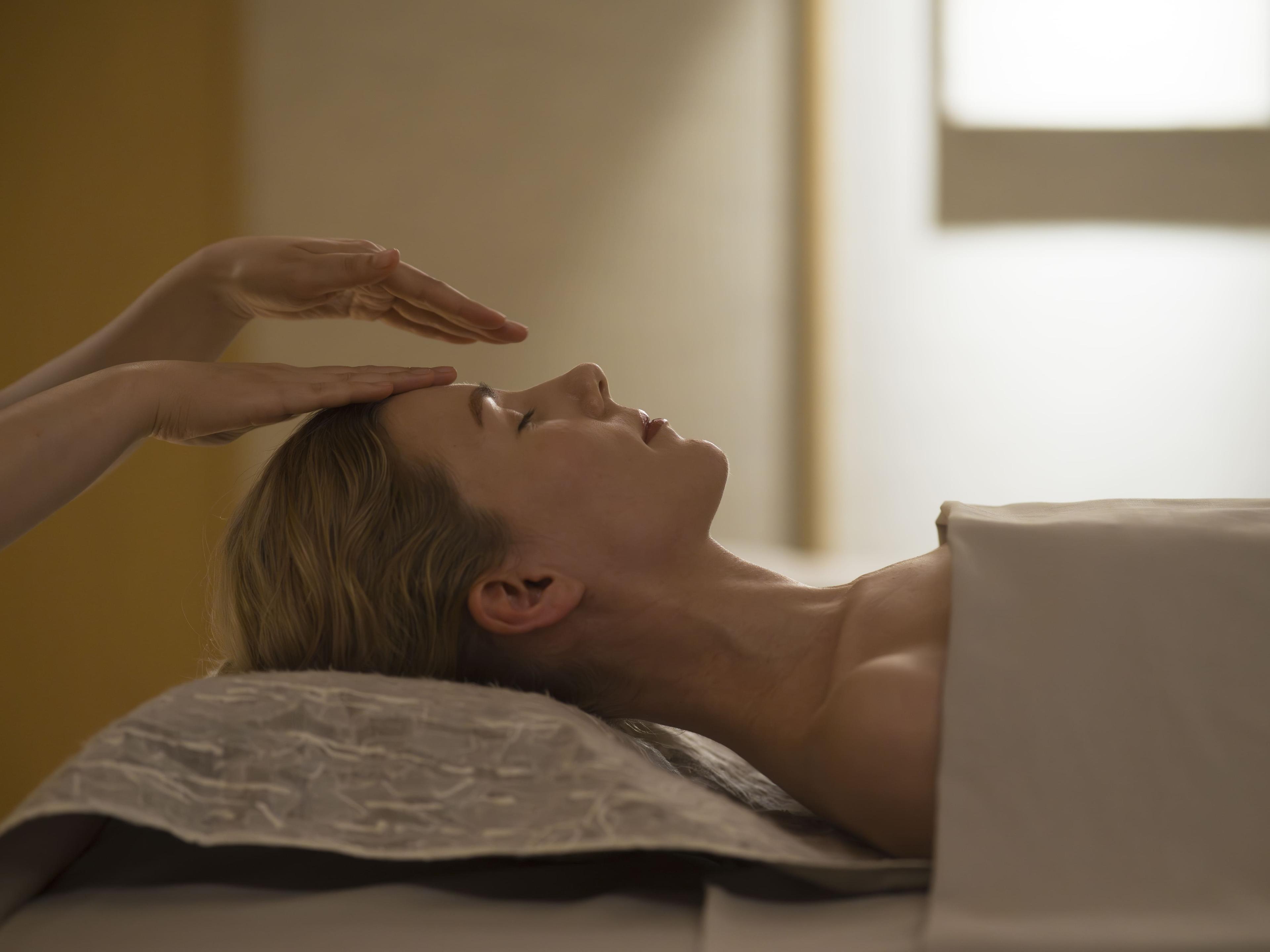 Spa Face Massage