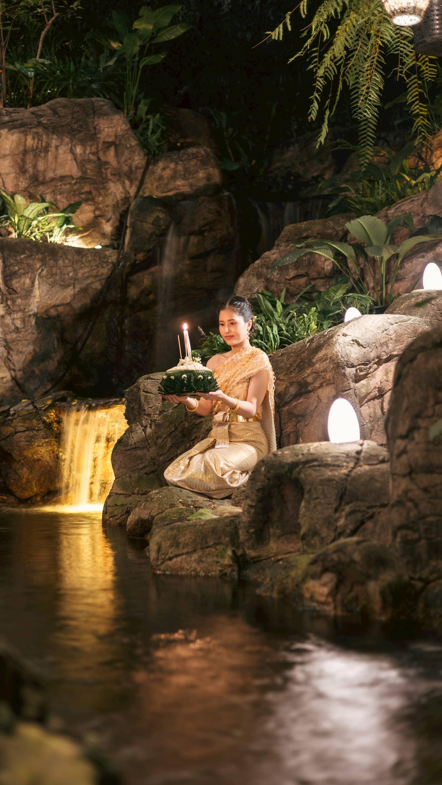 Banyan Tree Bangkok_Loy Krathong