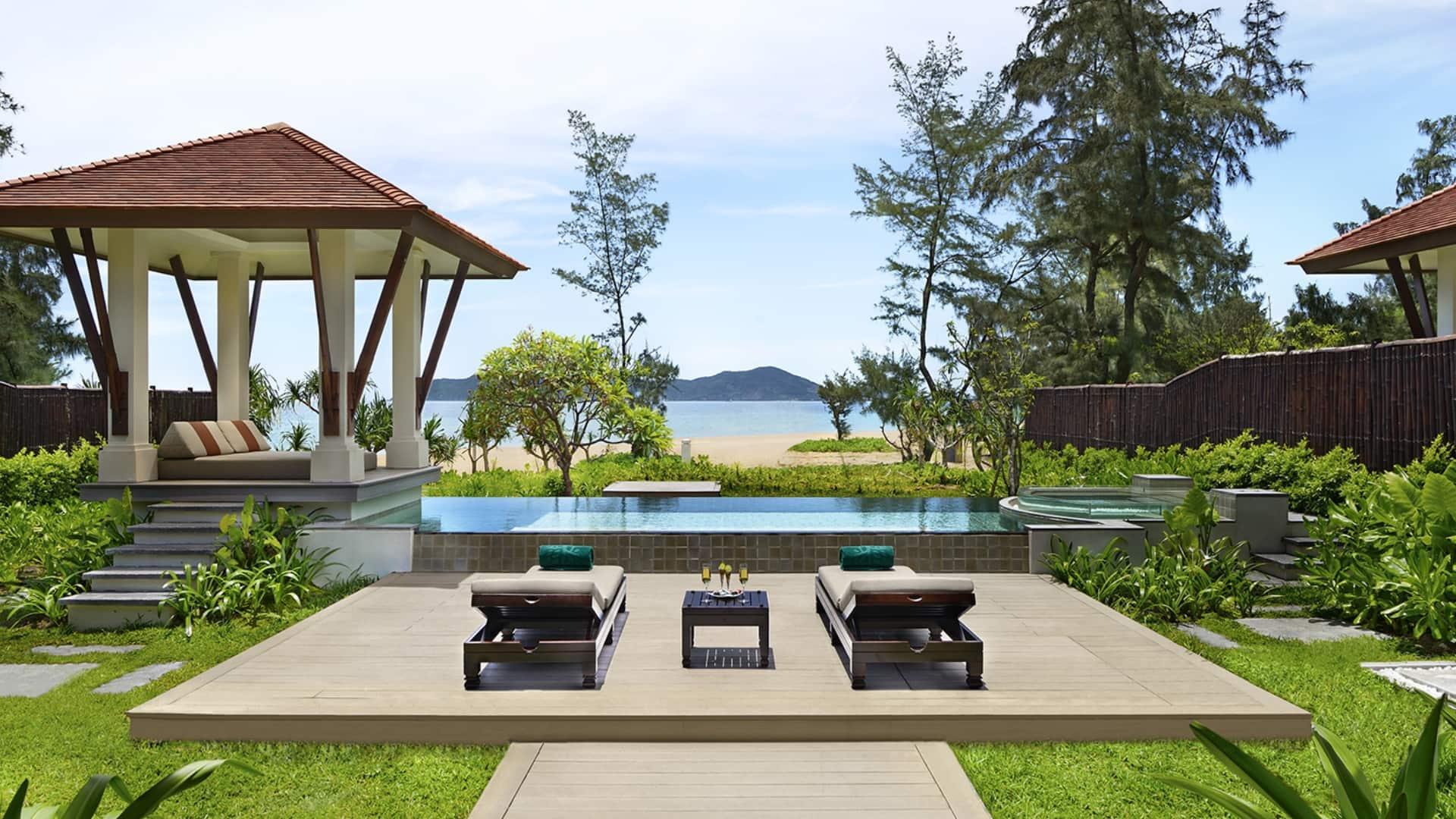 Banyan Tree Lang Co