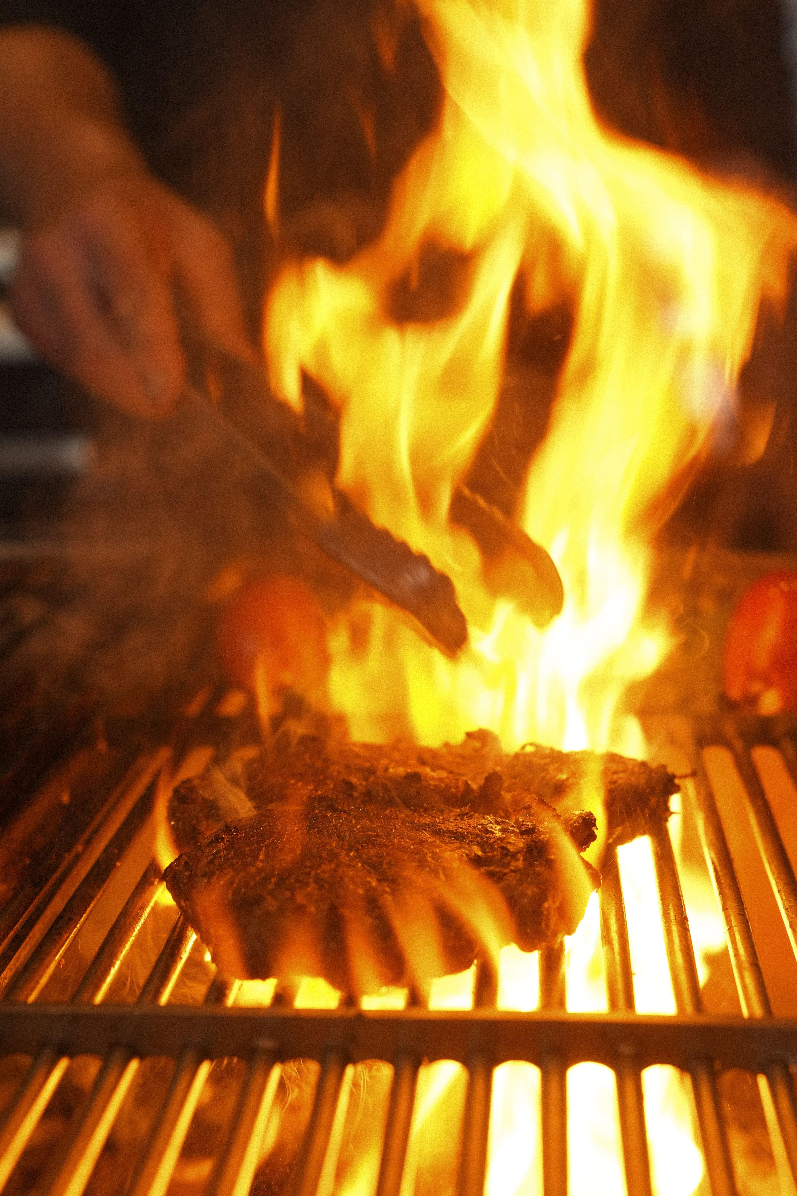 Rava Grill Steak on charcoal