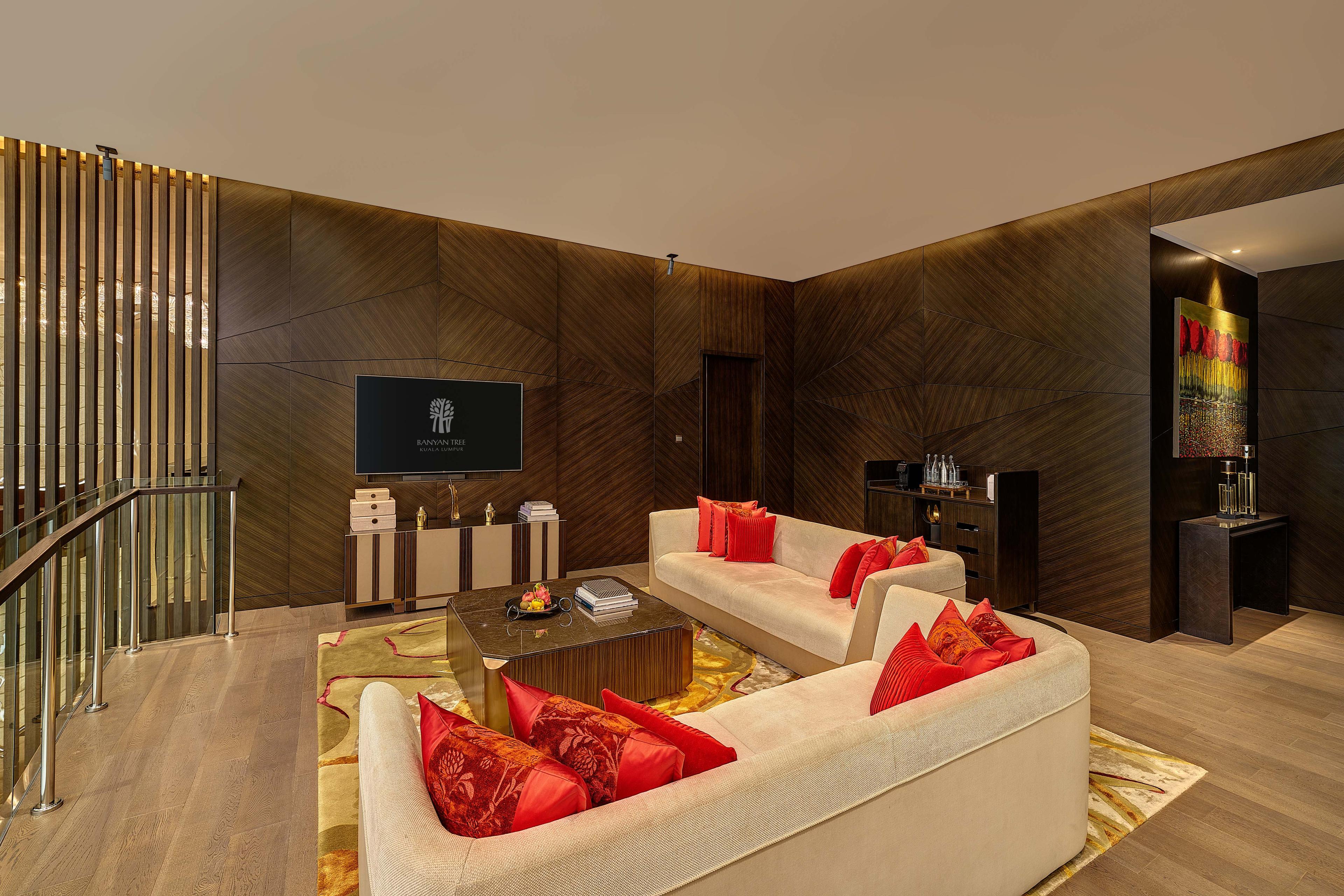 BT Suite_3