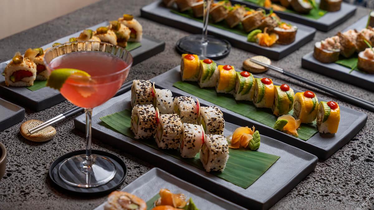 Las Vistas Bar and Sushi Lounge 