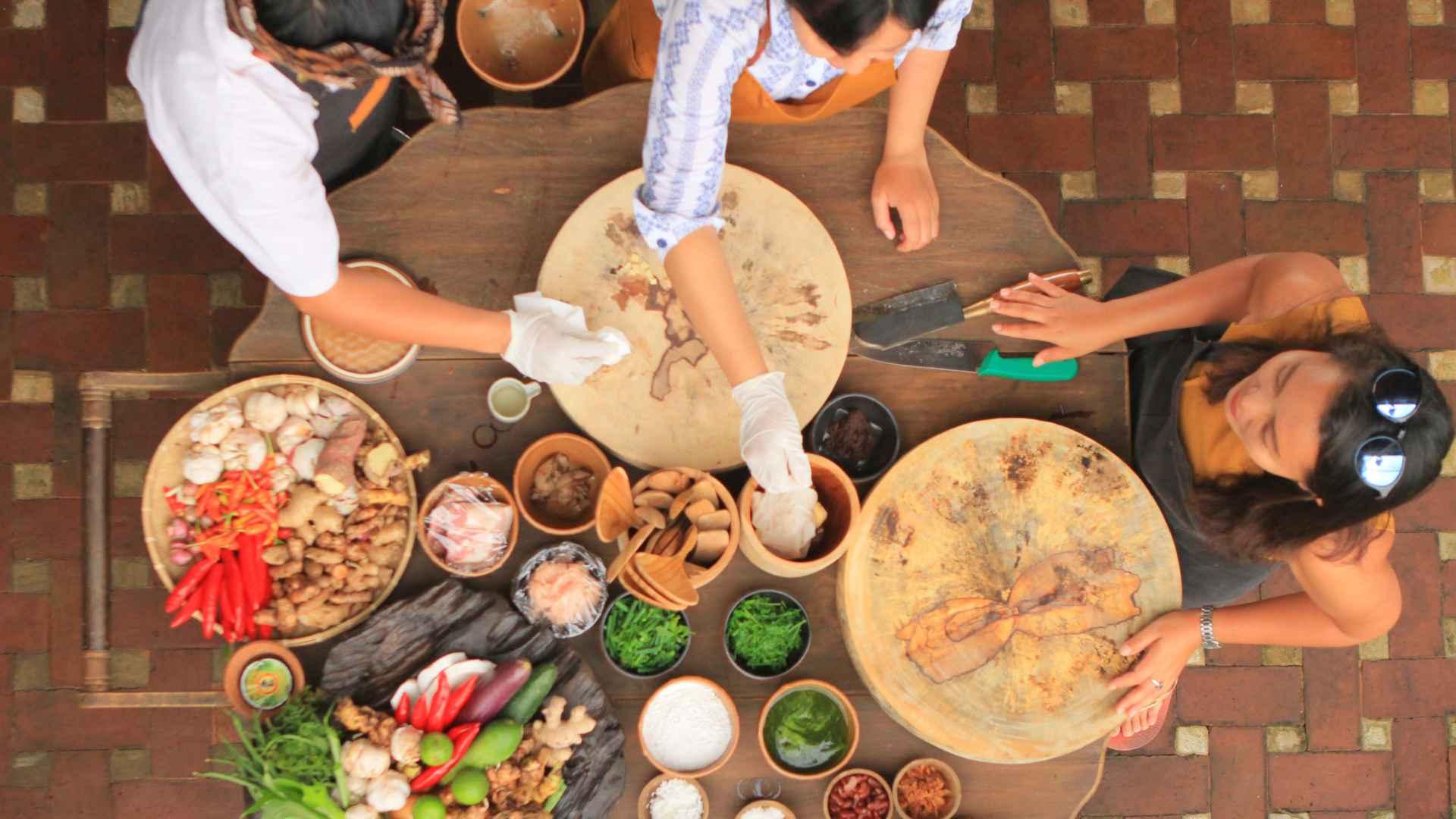 Cooking Class in Bali | Buahan, a Banyan Tree Escape