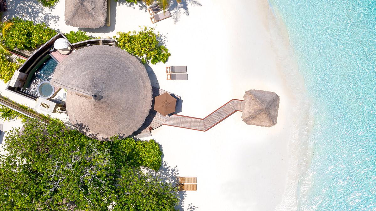 Banyan Tree Maldives Vabbinfaru Accommodation - Beachfront Pool Villa