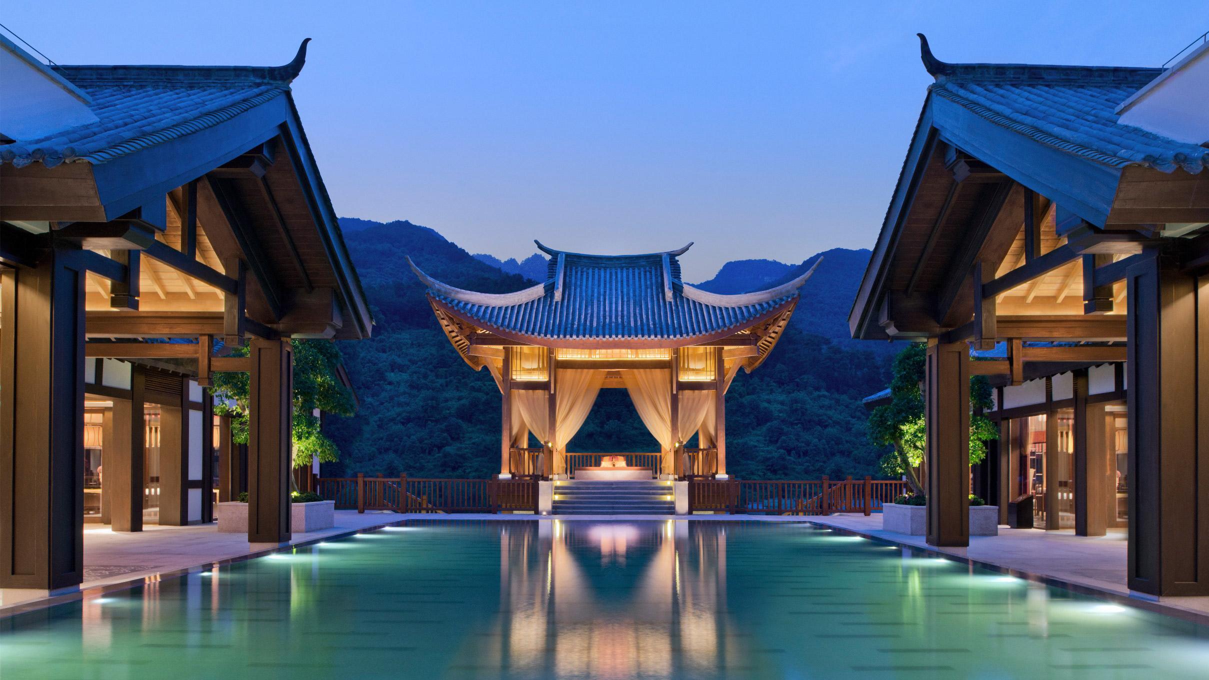 Chongqing Hot Springs Hot Spring Resort in Jinyunshan Banyan Tree