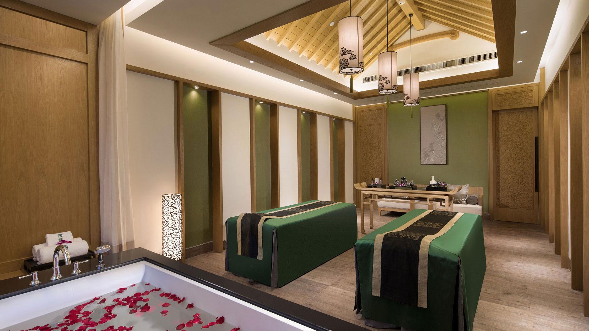 Banyan Tree Huangshan Luxury Spa Room