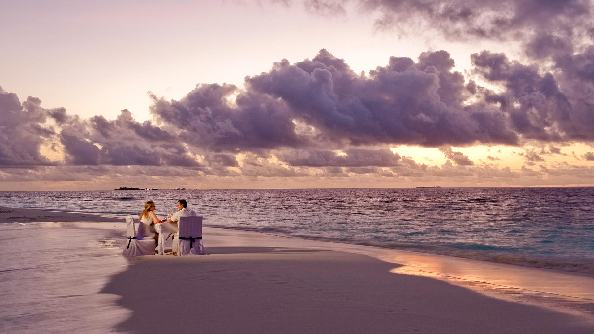 Romantic Dinner Maldives by Banyan Tree Vabbinfaru