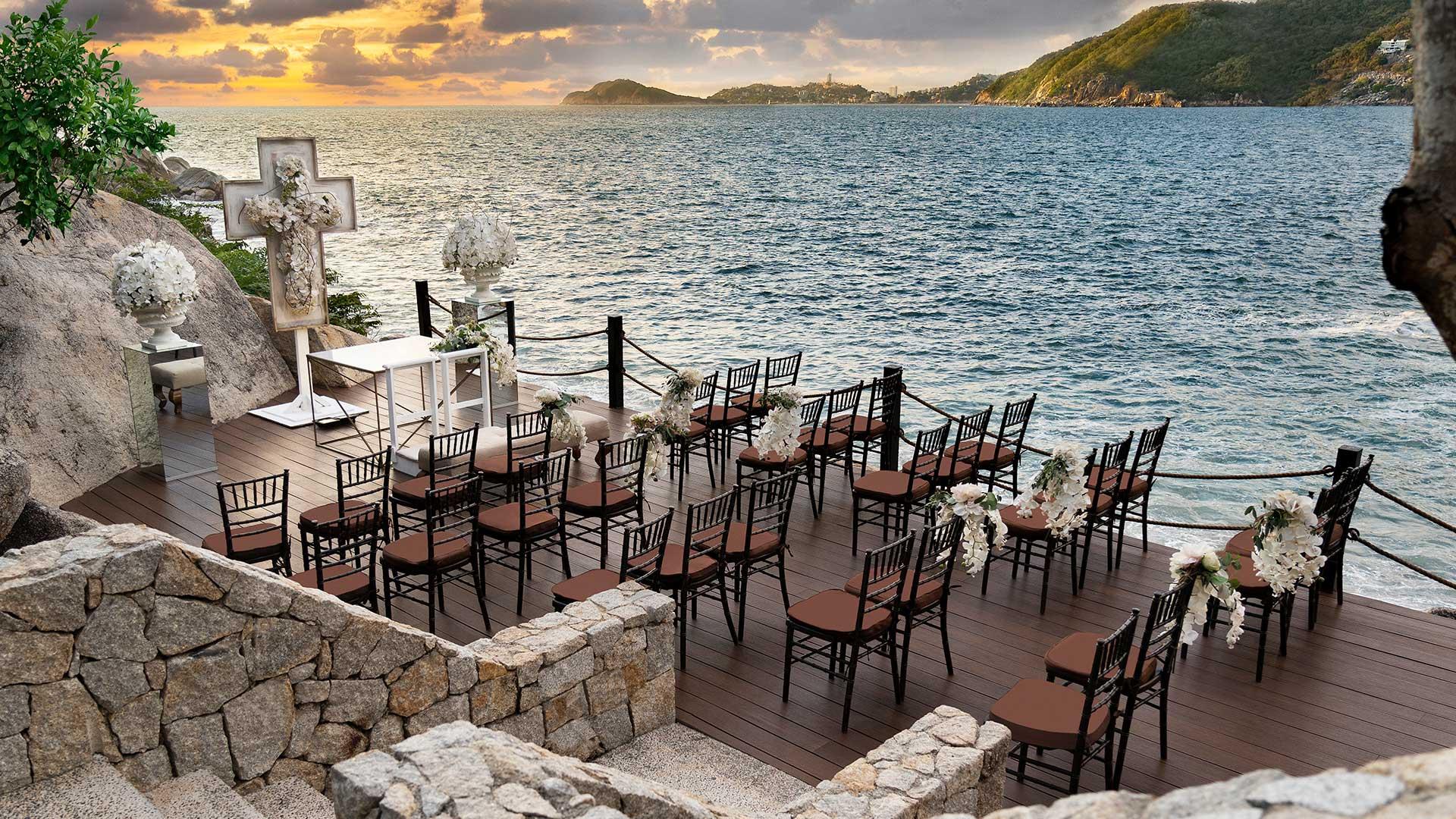 Acapulco Wedding Venues & Events by Banyan Tree Resorts