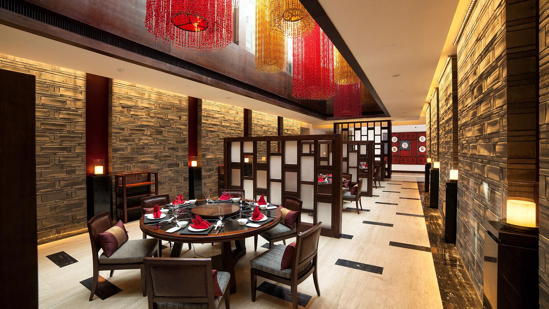 Chongqing Hot Pot Dining, Restaurants & Bars Banyan Tree