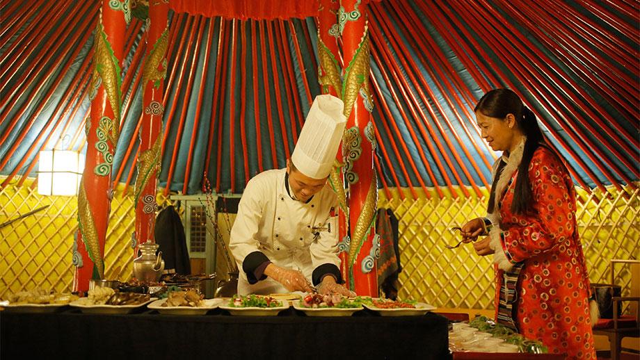 Banyan Tree China Ringha Dining - Destination Dining Mongolian Yurt Dining