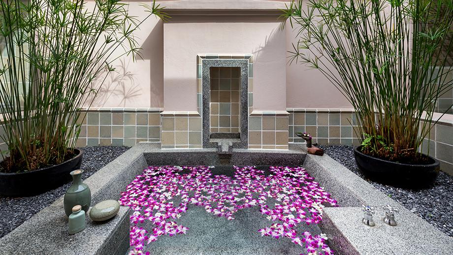 Banyan Tree Thailand Phuket Accommodation - Signature Pool Villa Bathtub Petals