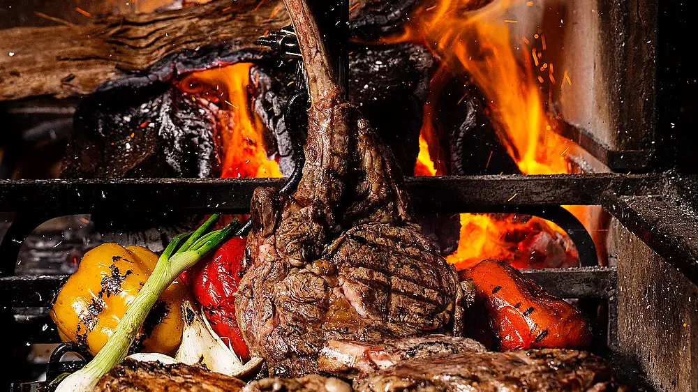 Banyan Tree Mexico Mayakoba Dining - Den Tomahawk Steak
