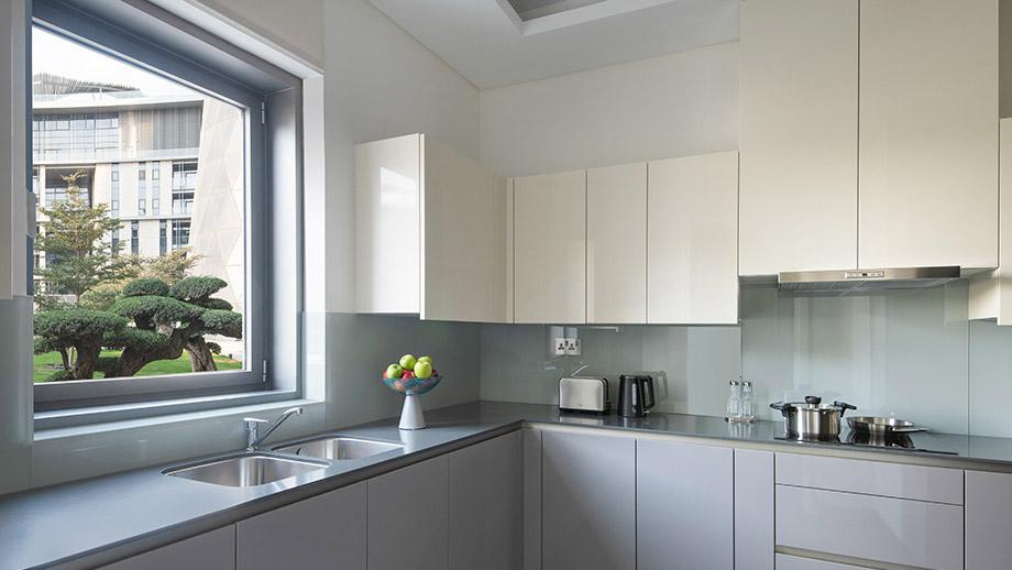 bt-doha-2-bedroom-bliss-apartment-kitchen.jpg