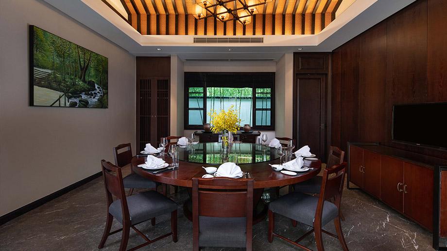 Banyan Tree China Tengchong Accommodation - Presidential Villa Dining Table
