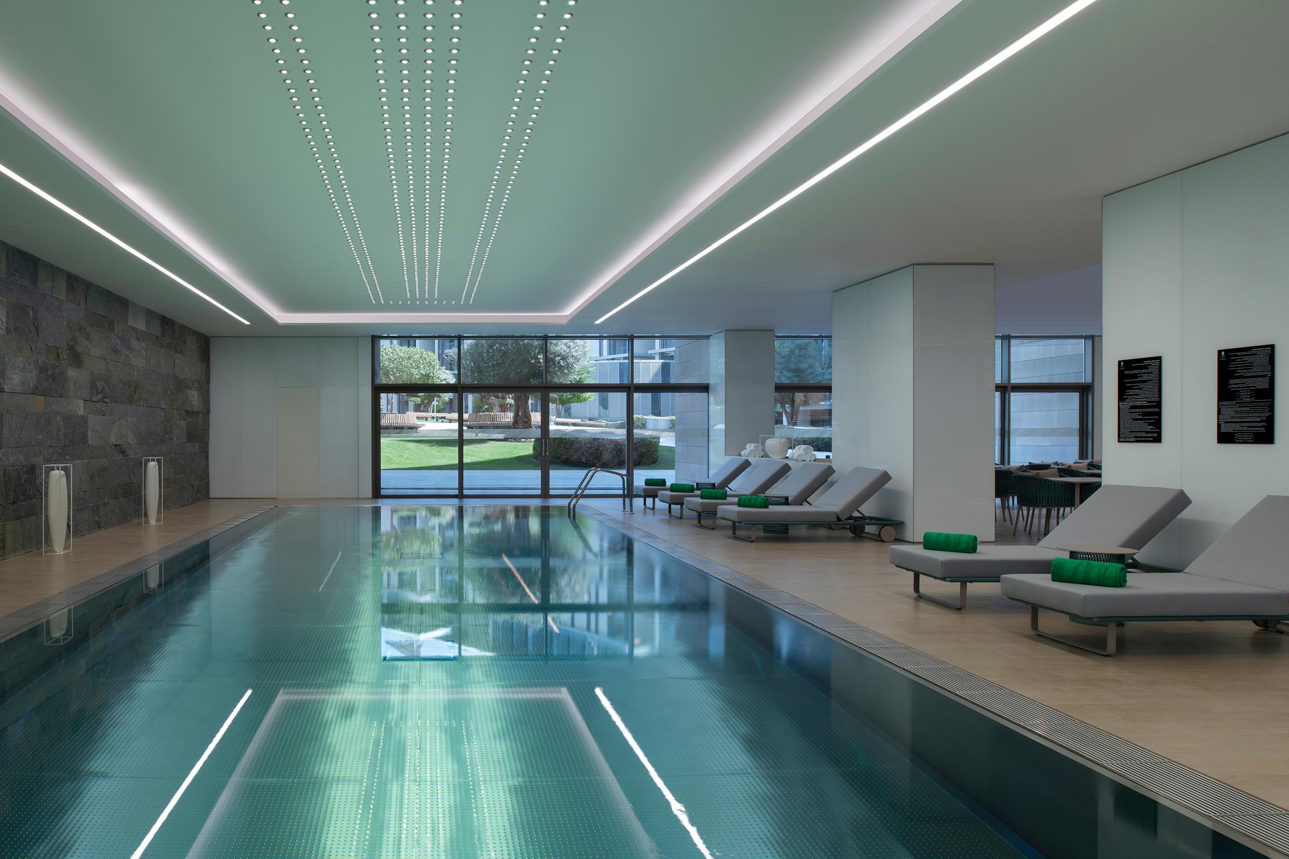 bt-doha-residence-indoor-pool