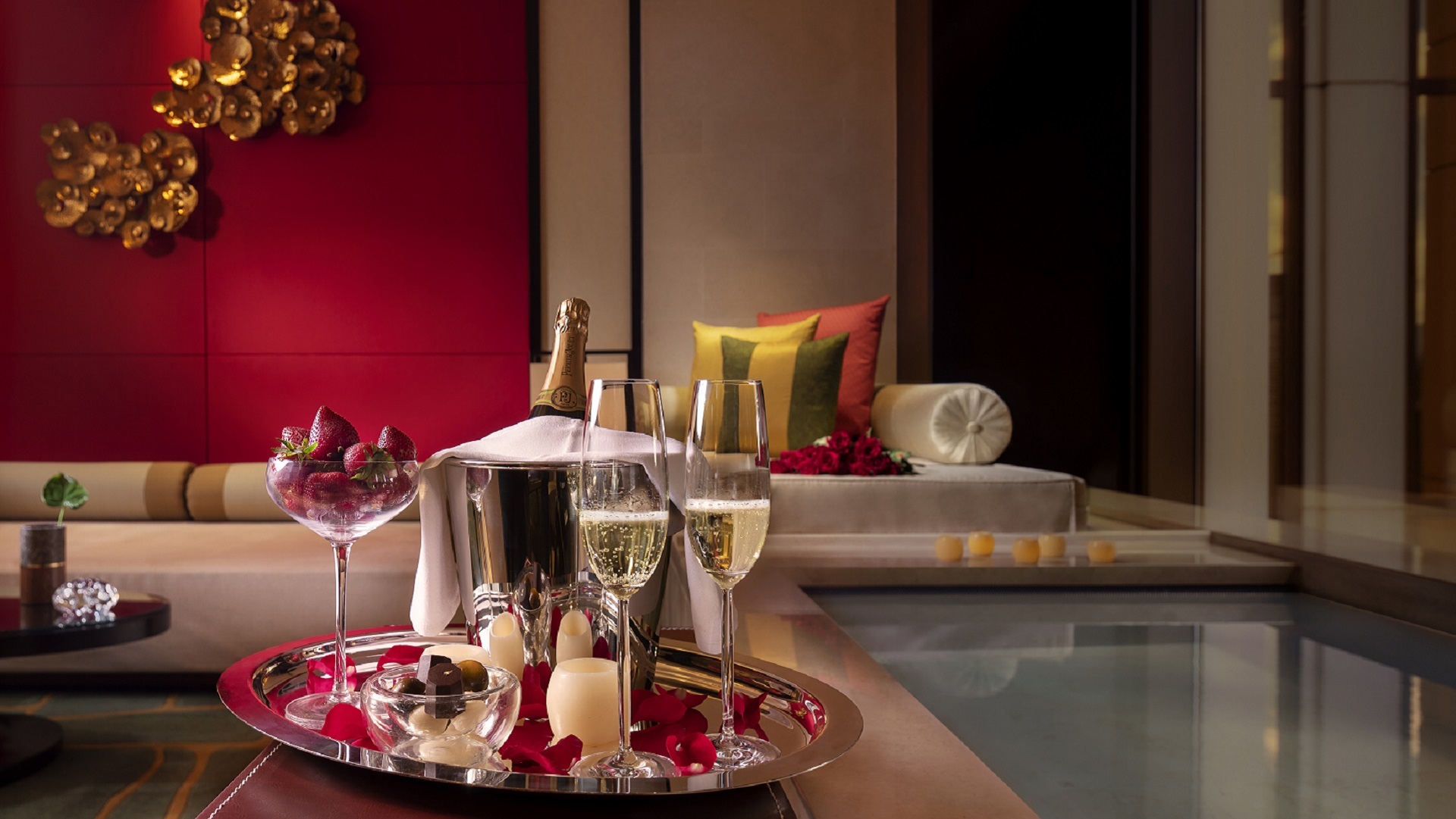 Macau Hotel Near Tourist Attraction & Experiences