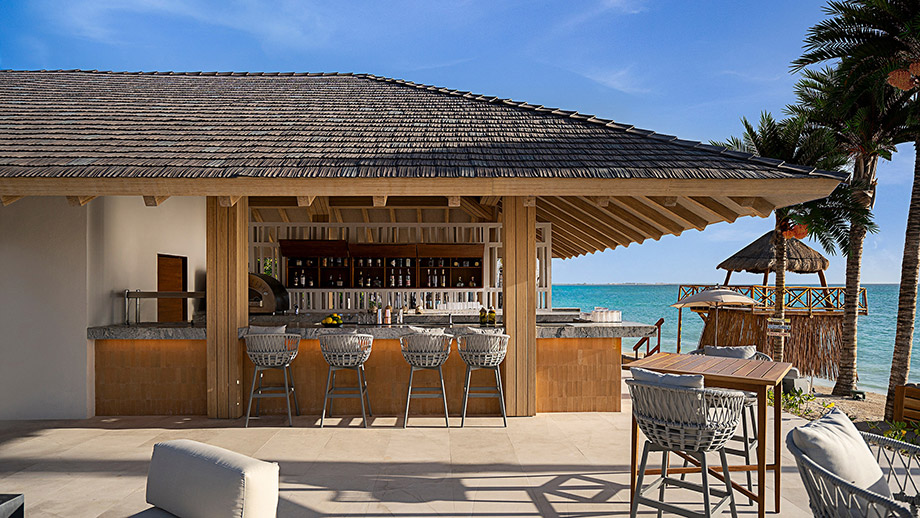 Banyan Tree Mexico Mayakoba Dining - Sands Beach Club Raw Bar