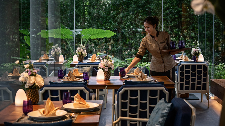 Banyan Tree Thailand Krabi Dining - Saffron