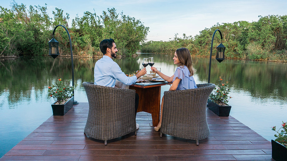 Saffron Restaurant Mayakoba Banyan Tree Mayakoba