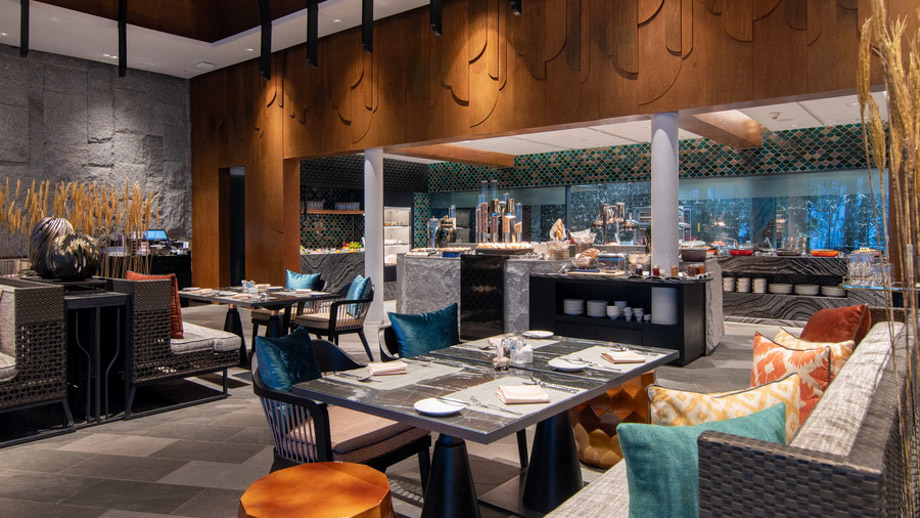 Banyan Tree Thailand Krabi Dining - The Naga Kitchen Restaurant