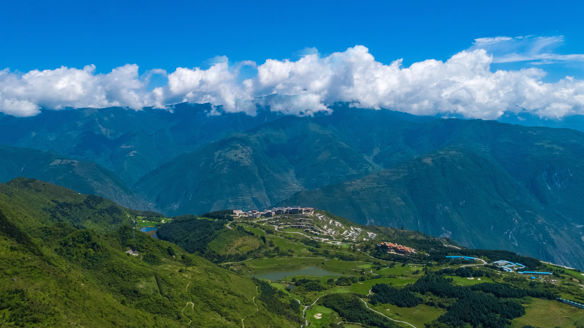 How to Get to Banyan Tree from Sichuan Jiuzhai Huanglong Airport