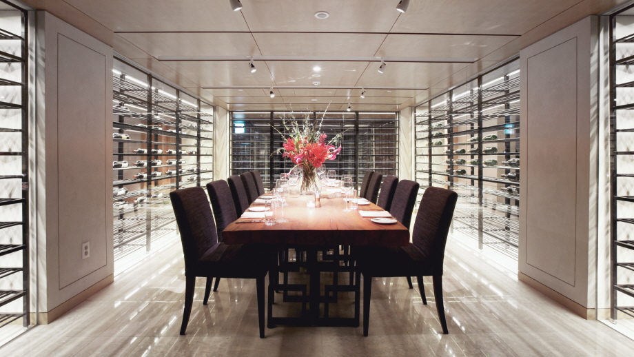 Banyan Tree South Korea Club And Spa Seoul Dining - Club Members Restaurant Dining Table