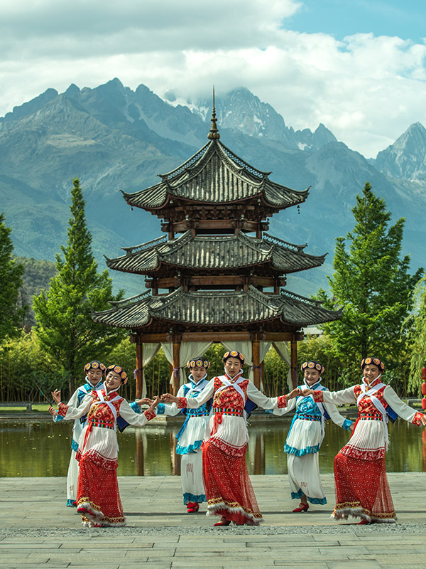 Banyan Tree China Lijiang - Discover Local Culture