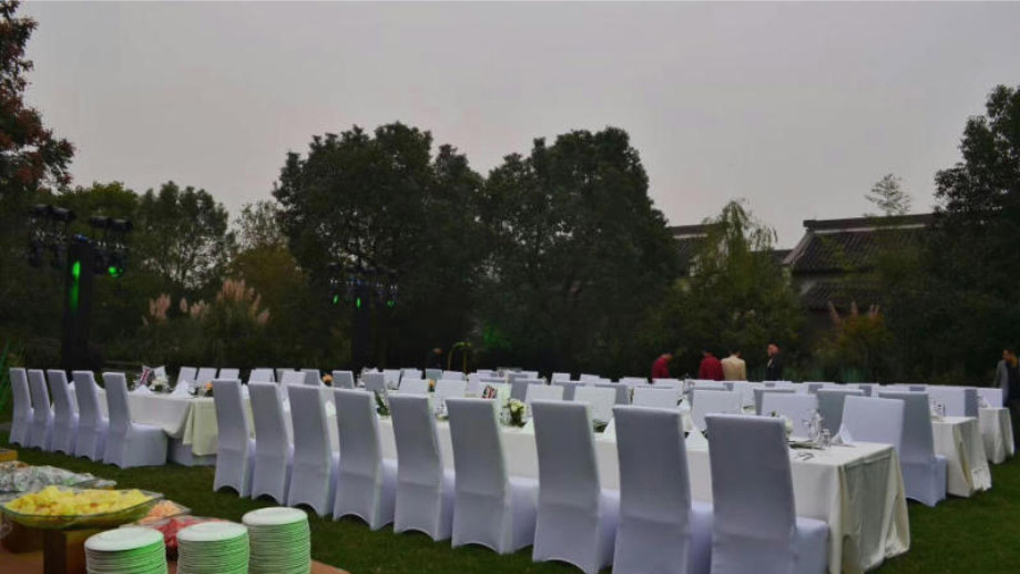 Banyan Tree China Hangzhou Facilities - Outdoor Lawn