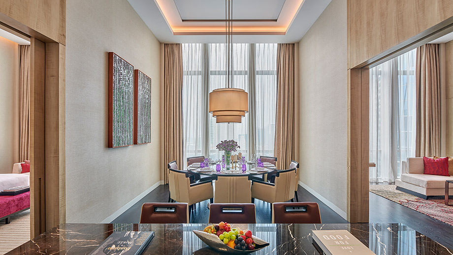 pavilion-suite_dining-room