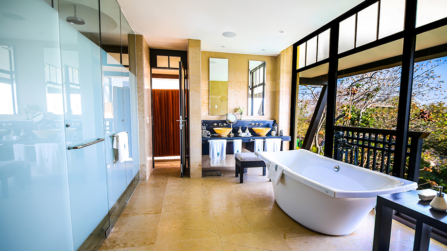 Banyan Tree Mexico Cabo Marques Accommodation - Villa Cerezo Bathroom