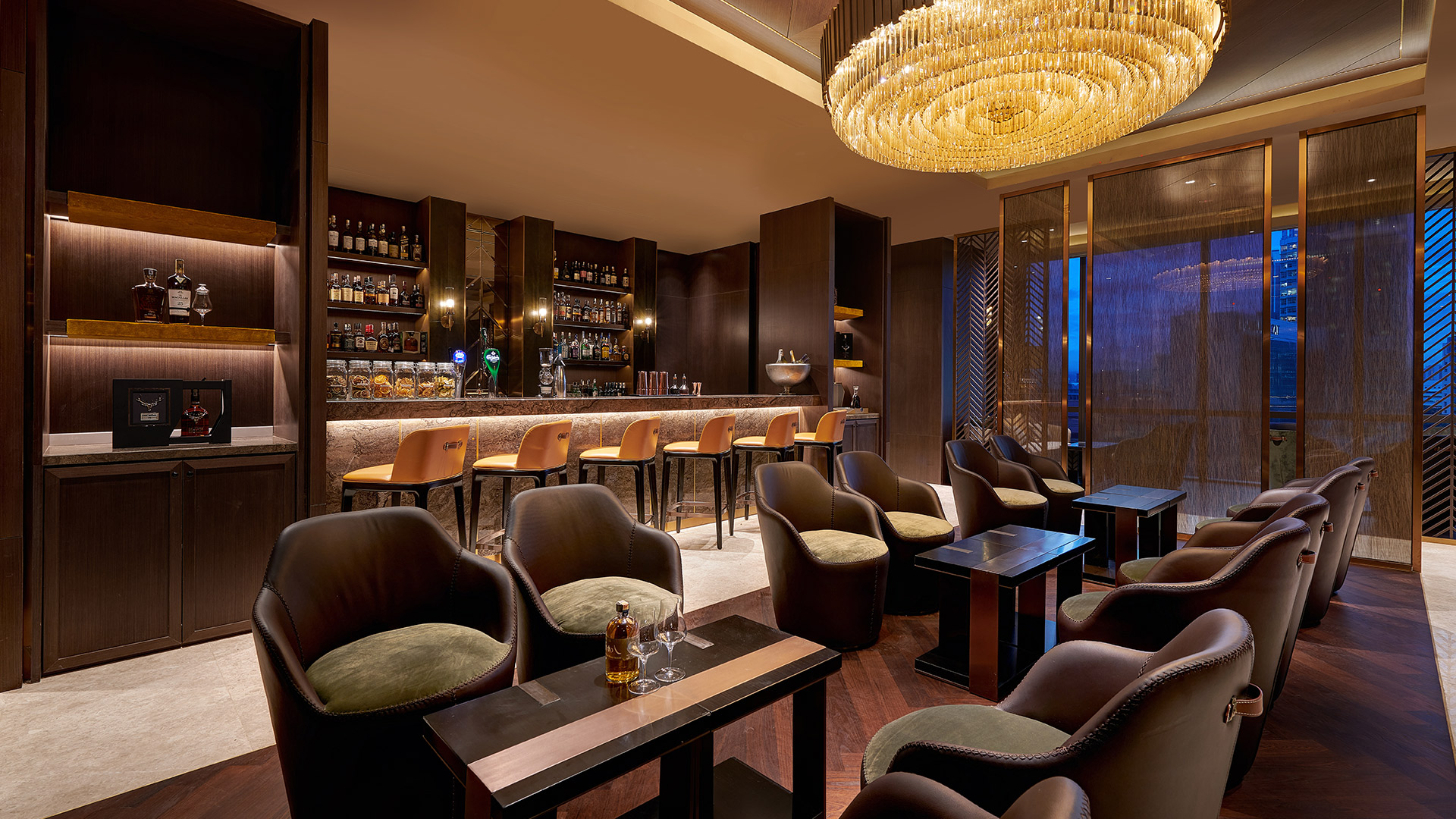 Banyan Tree Malaysia Pavilion Hotel Gallery - The Cove Night Sho